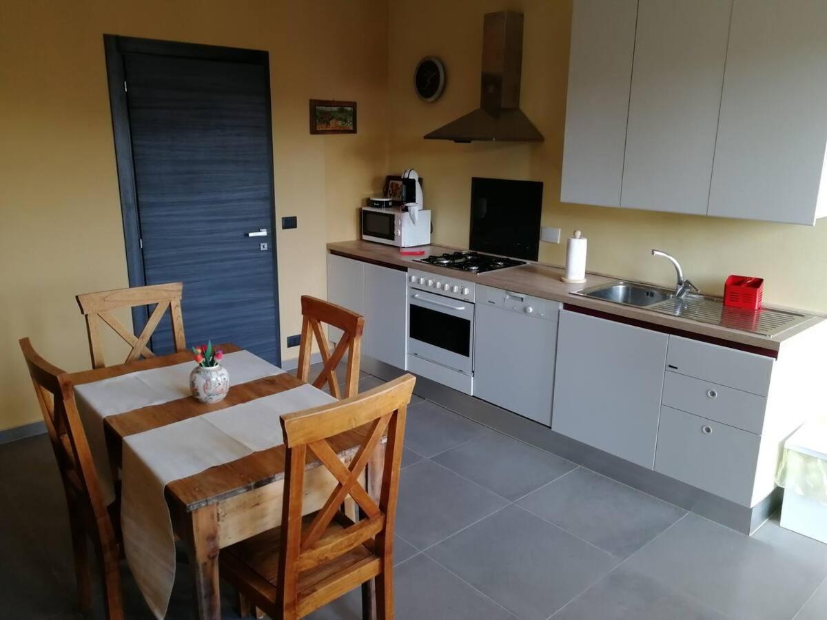 Scapa Da Ca' Apartment Алба Екстериор снимка