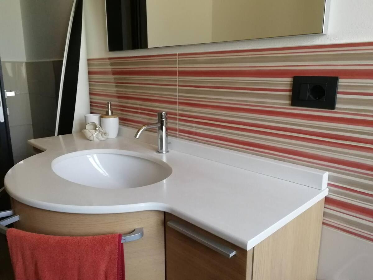 Scapa Da Ca' Apartment Алба Екстериор снимка